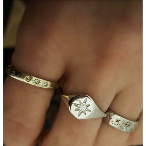 Starburst signet ring