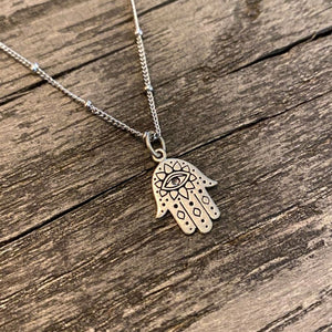 Fatima hand necklac