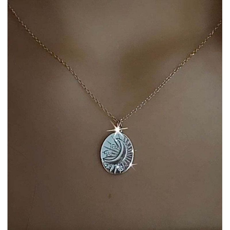 Mystic moon necklace