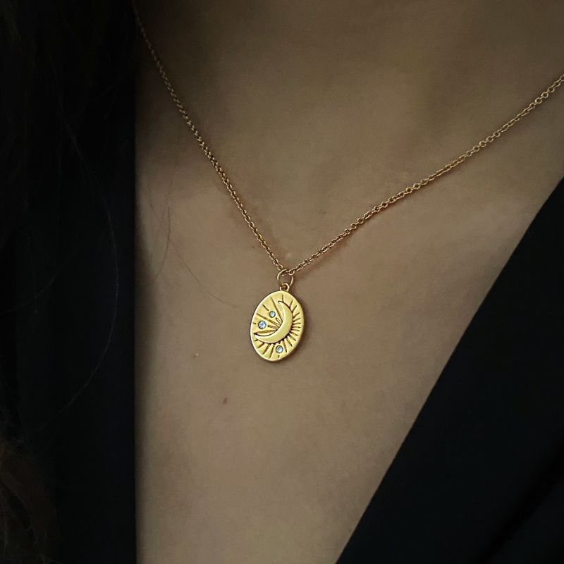 Mystic moon necklace