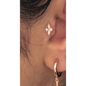 Flower cartilage barbell