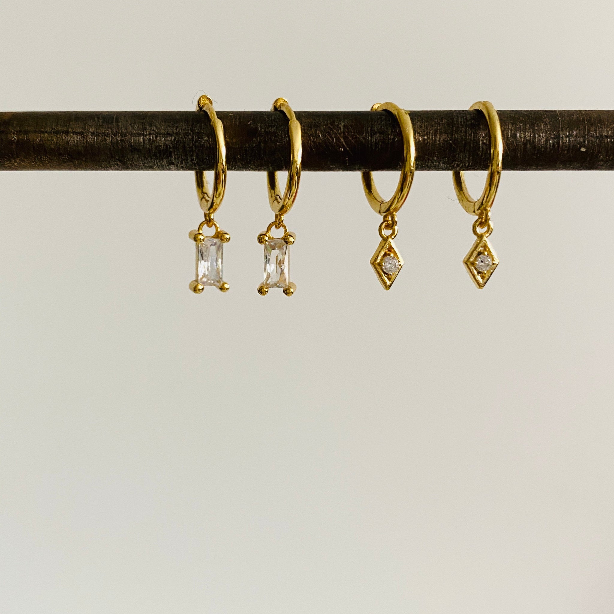 Dangle rectangular hoop earrings