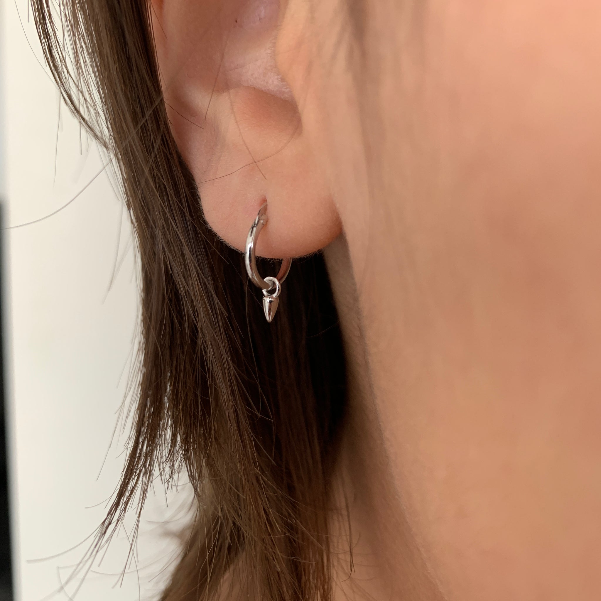 Spike hoops