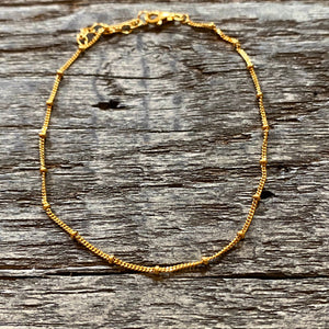 Minimal ball chain anklet