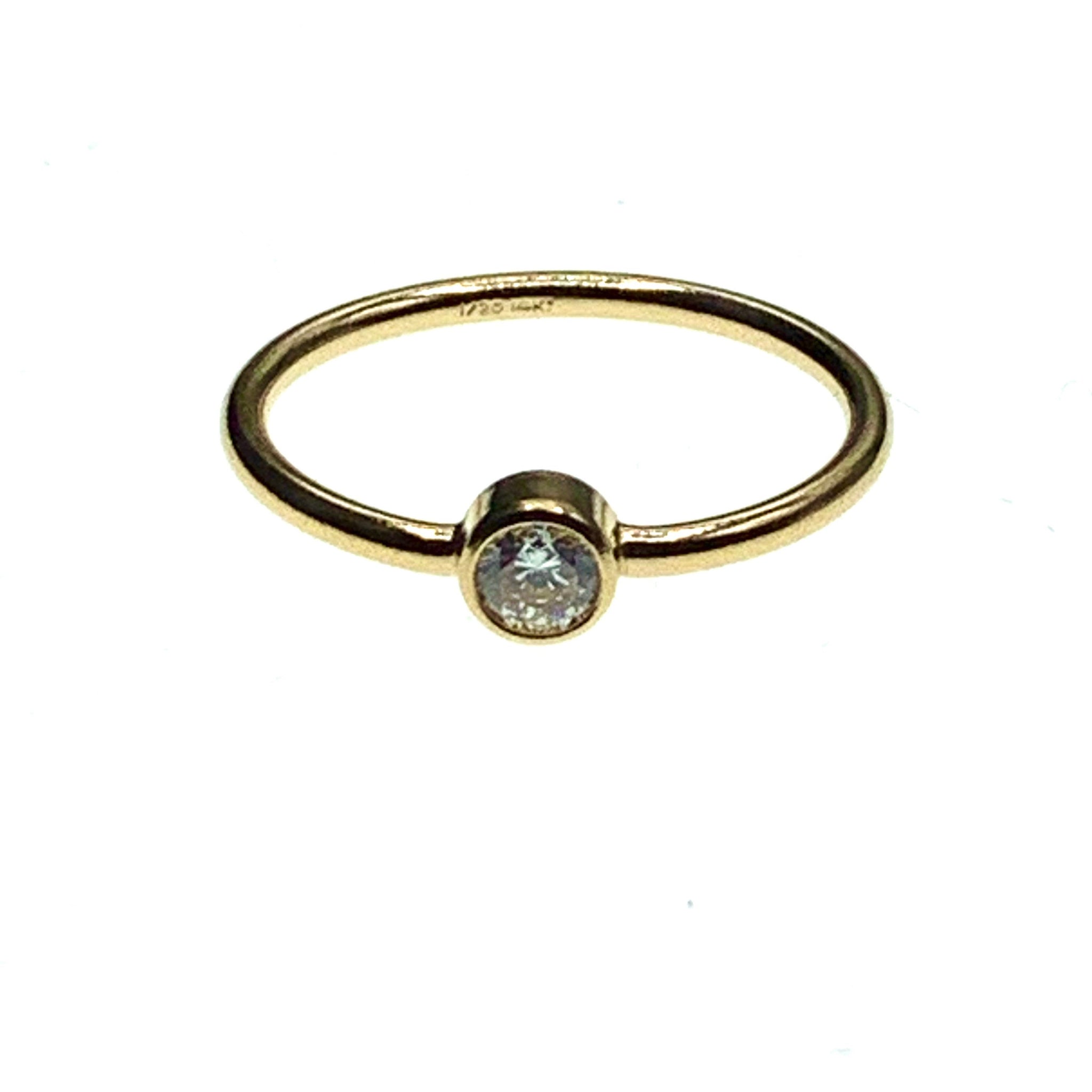 Solitaire ring
