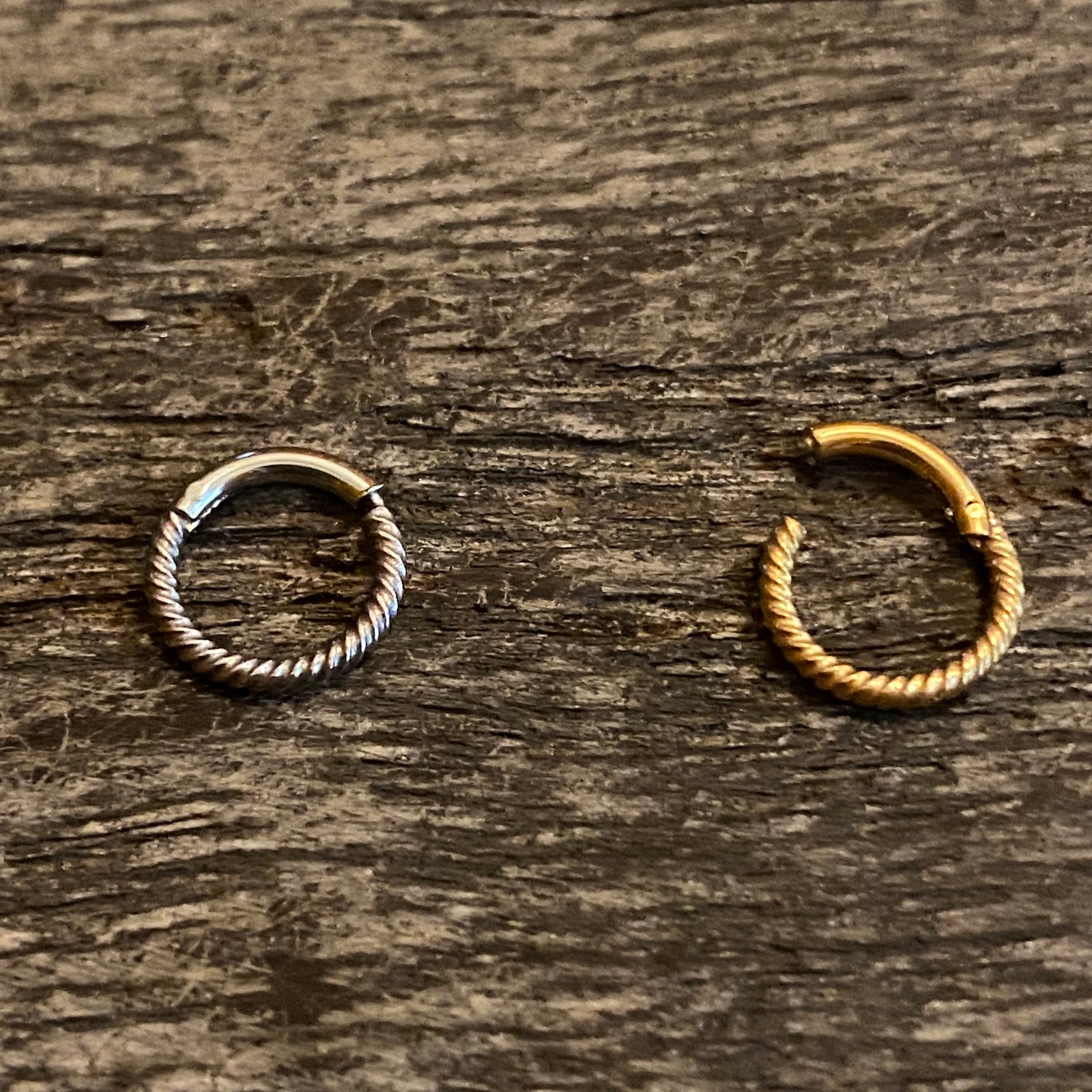 Twisted septum/ helix hoop/ Tragus/ cartilage earring