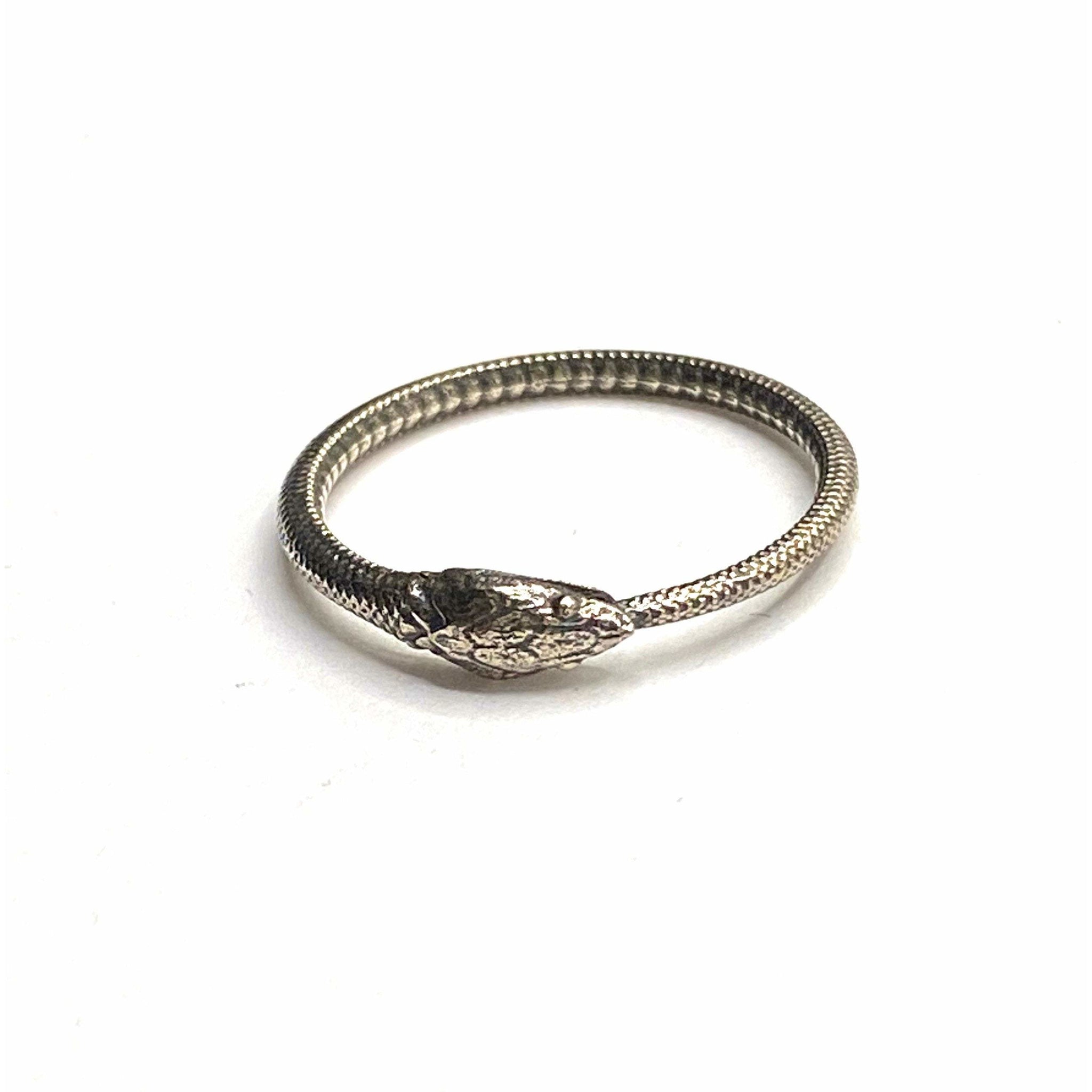 Ouroboros ring