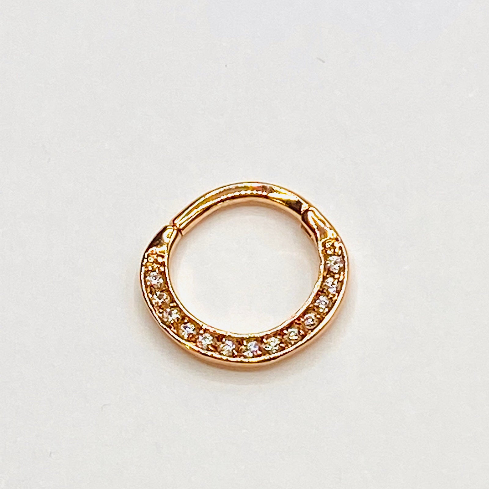 CZ clicker ring