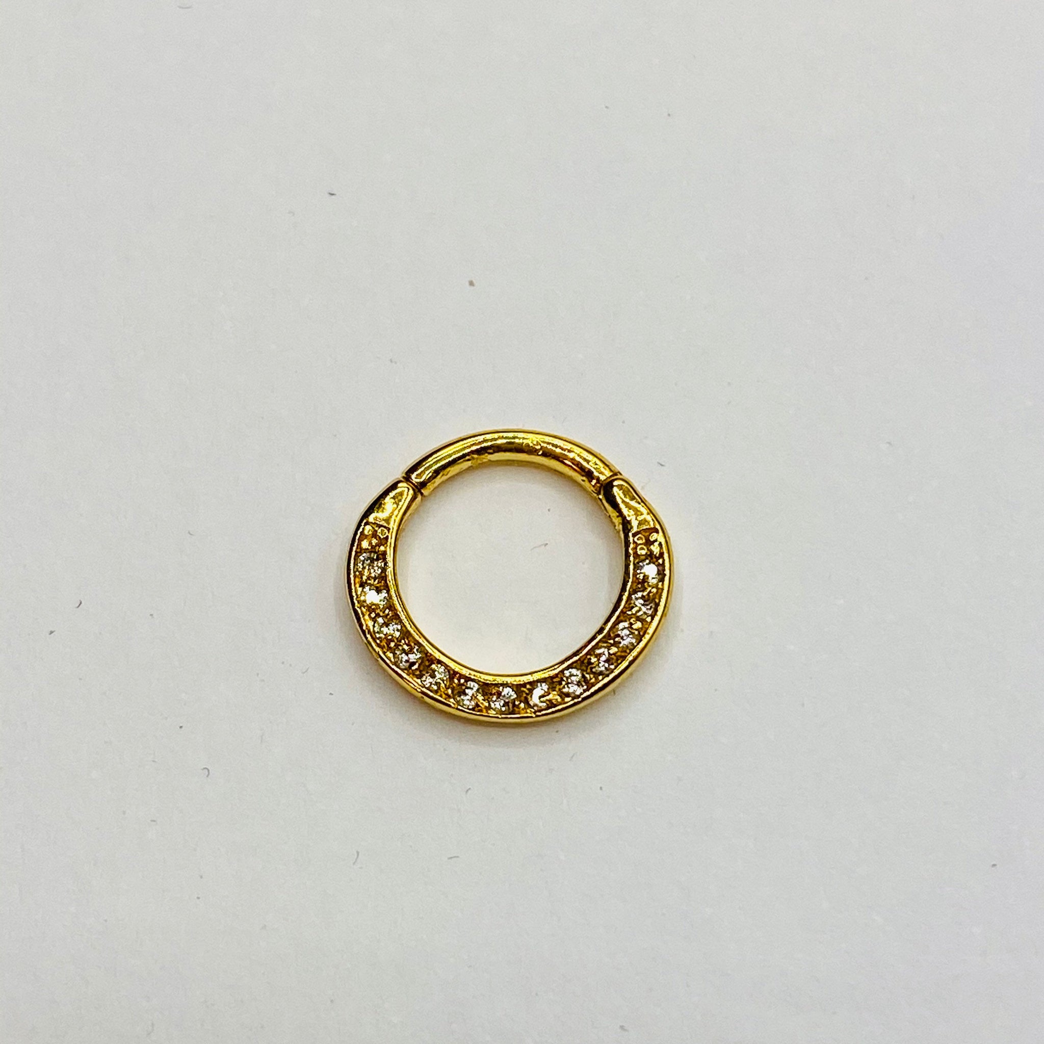 CZ clicker ring