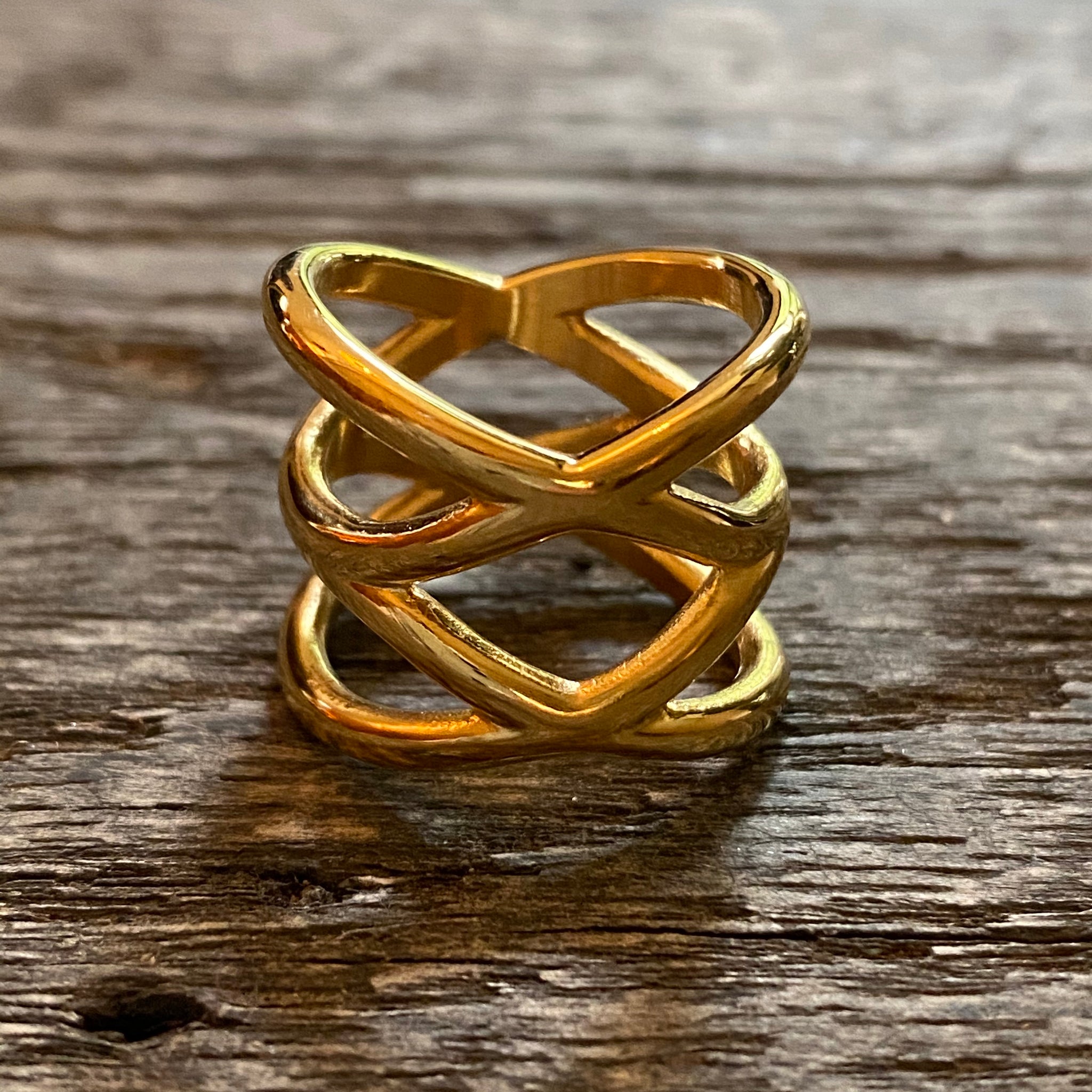Twisted geometric statement ring