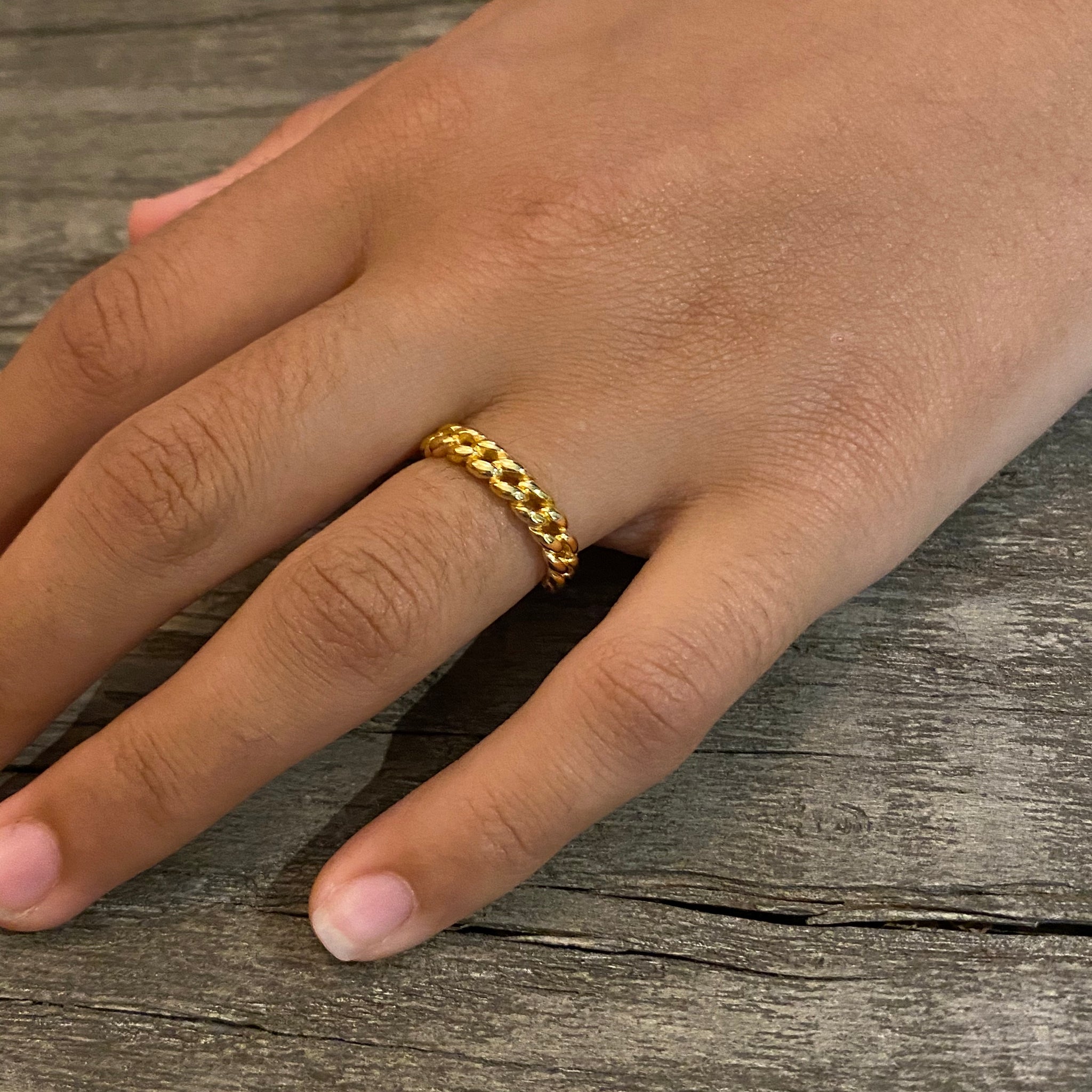 Cuban chain ring