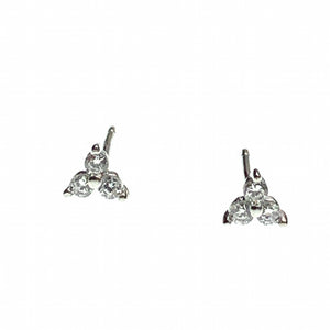 Pyramid stud earring