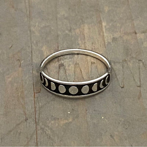 Moon phase silver ring