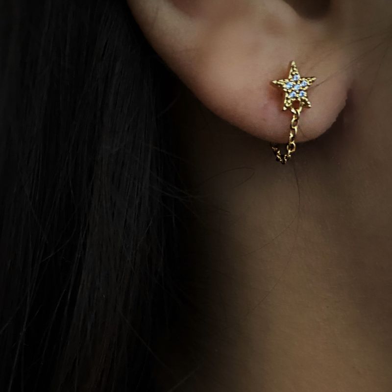 Dainty star chain earrings